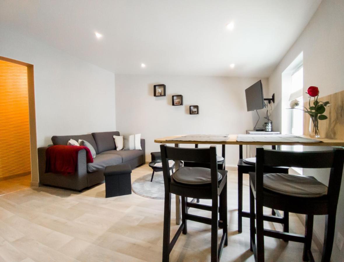 Chaleureux Appartement A Deux Pas Du Centre-Ville De Castillon, De La Dordogne Et Proche Saint-Emilion Экстерьер фото